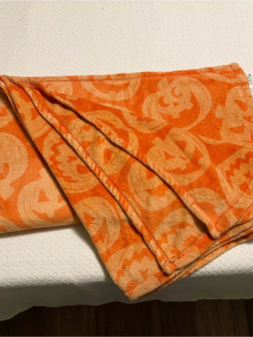 Plush Halloween Jack O’Lantern Pumpkin Throw Blanket